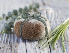 Llama Loofah - Lemongrass Eucalyptus